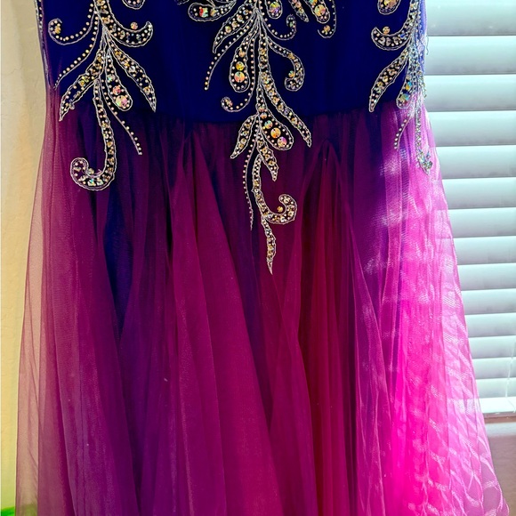 Robe De Soirée Camille La Vie Taille 6 (36 EU) - Violet - 100% Polyester - Neuve Sans étiquette